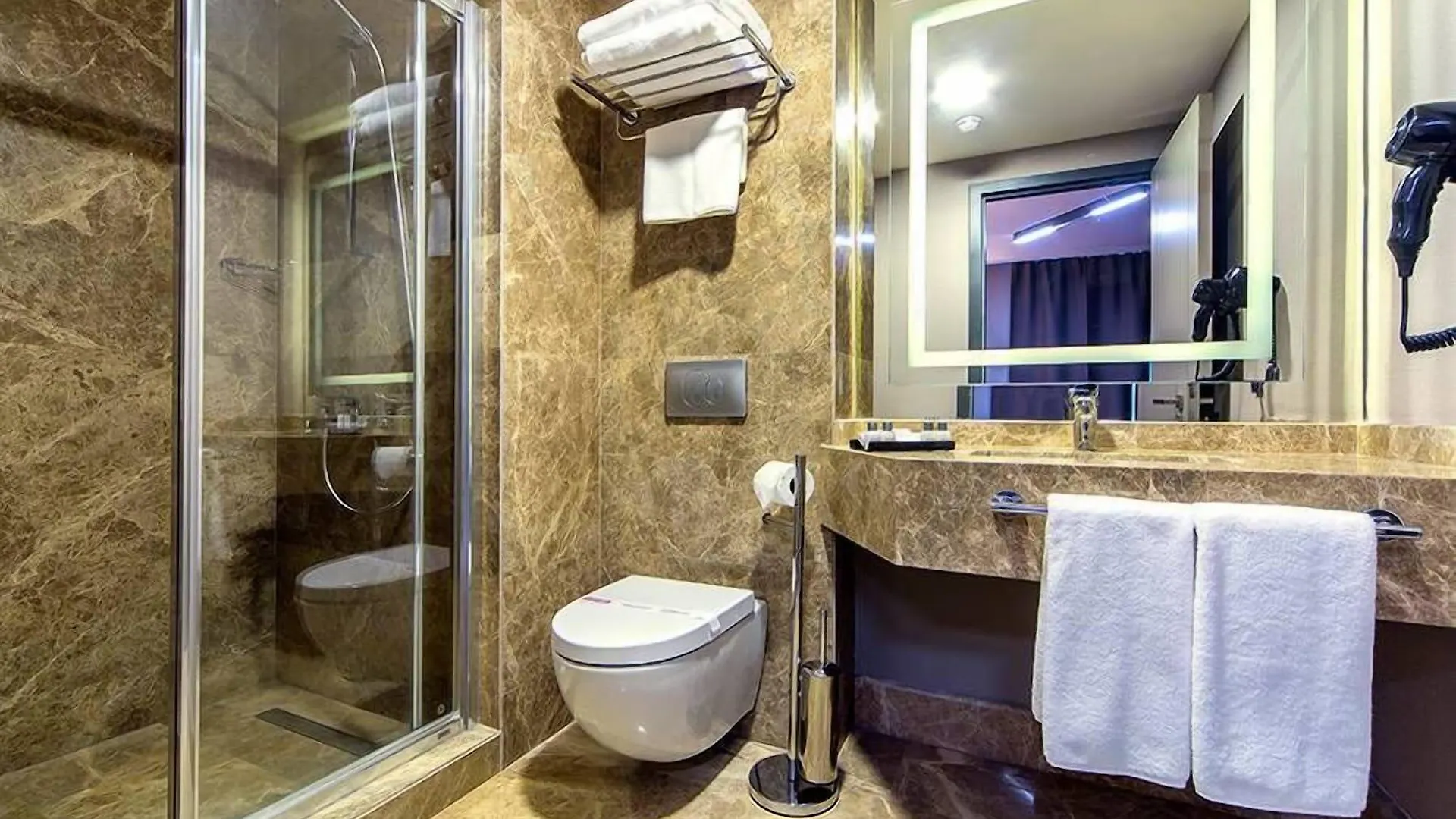 The City Suites Istanbul 3*,