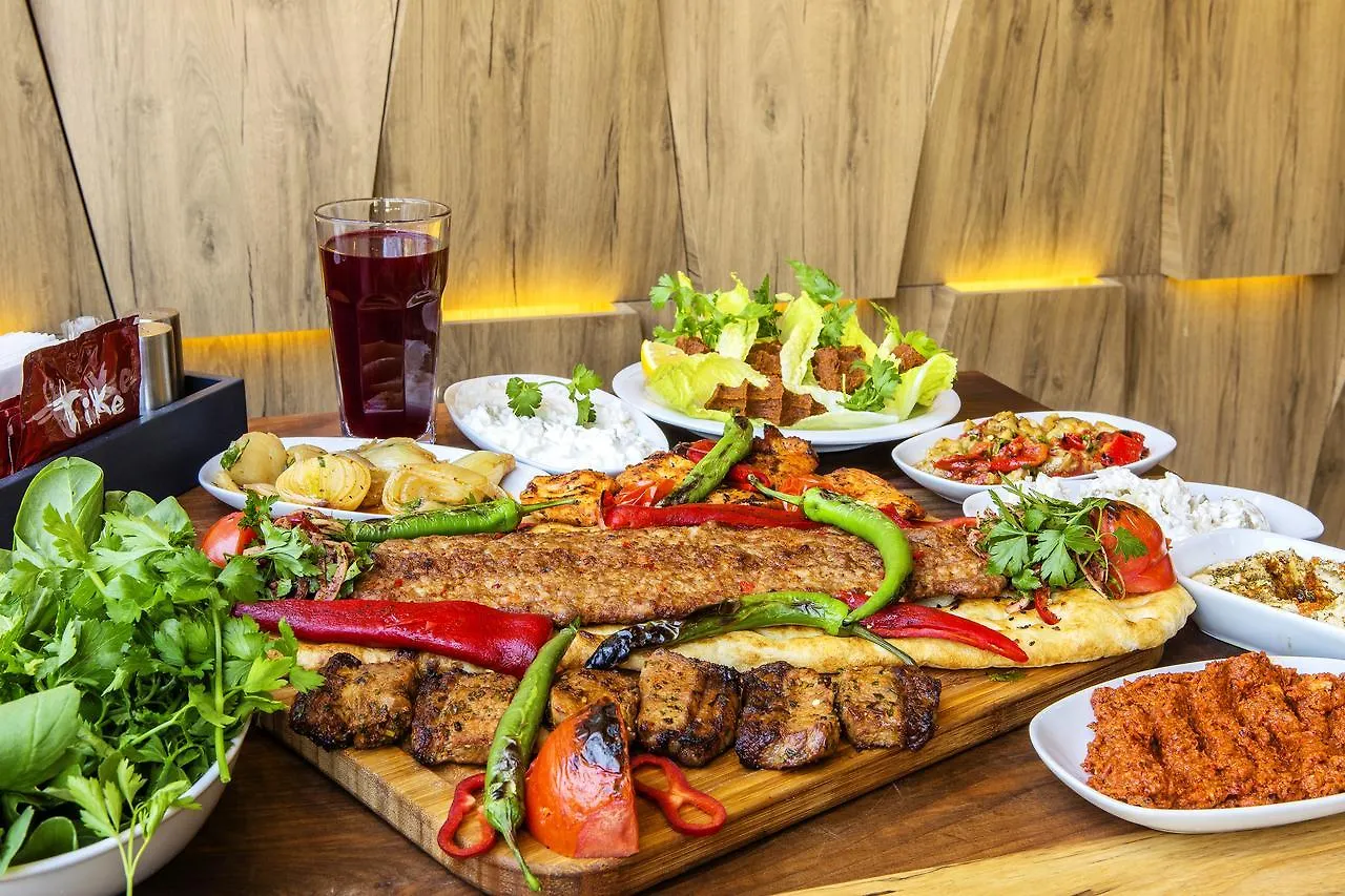 Hotel The City Suites Istanbul